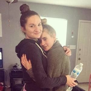 Meet your Posher, Elise